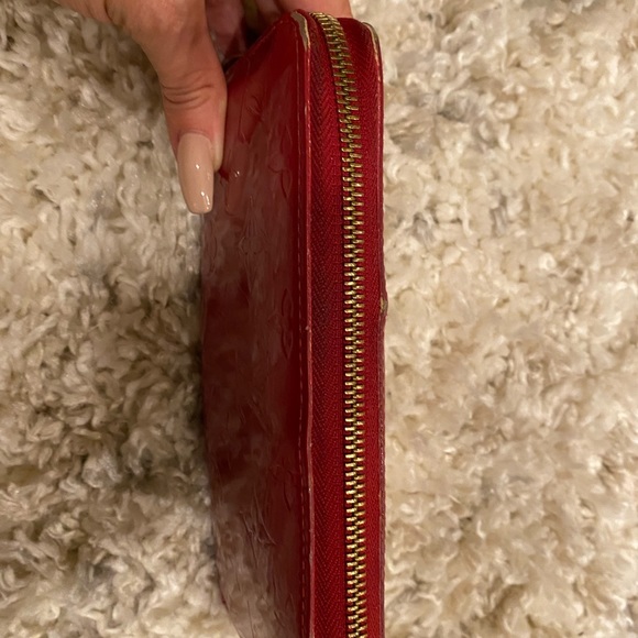 Authentic Vernis zippy Louis Vuitton wallet - Picture 9 of 12